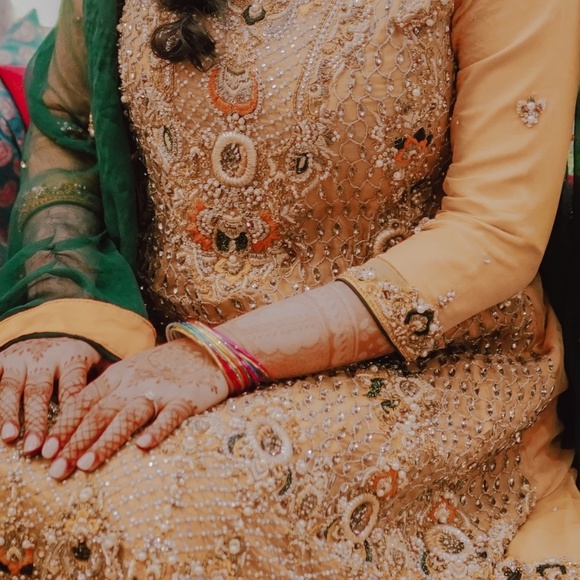 Indian Pakistani Bridal Mehndi Jamawar Lehenga Kameez Dress - Picture 4 of 8